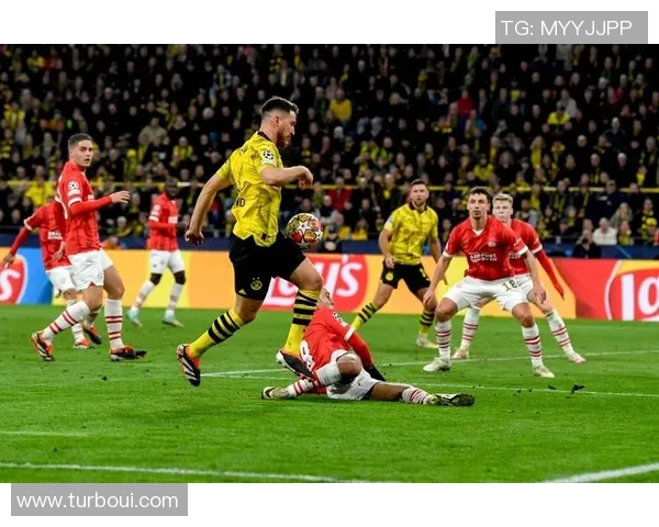 曼联弃将状态回暖4球4助助力球队晋级欧协杯8强或将被买断 曼联弃将状态回暖4球4助助力球队晋级欧协杯8强或将被买断