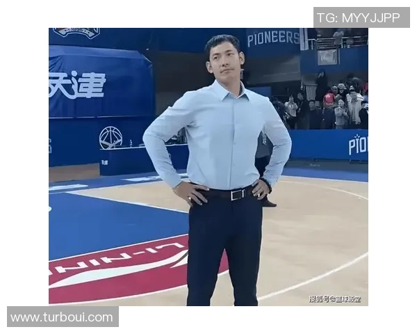 北控篮球队宣布闵鹿蕾辞职张庆鹏正式接任主教练一职