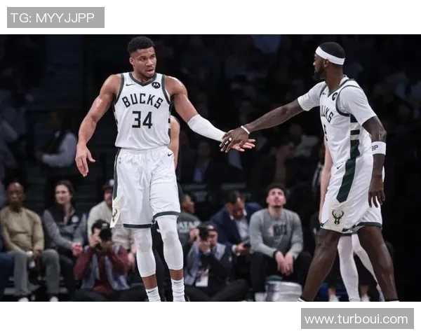 字母哥37分11篮板利拉德26分班凯罗29分助魔术终结雄鹿连胜纪录 字母哥37分11篮板利拉德26分班凯罗29分助魔术终结雄鹿连胜纪录